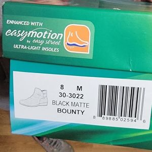 Able ultra soft booties
